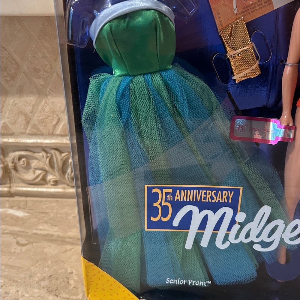 NWT 35th Anniversary Mattel Midge Doll - Picture 4 of 6